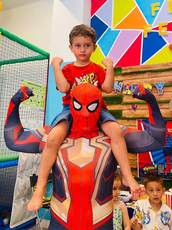 fiesta spiderman barcelona