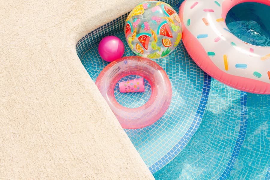 fiesta cumpleanos piscina