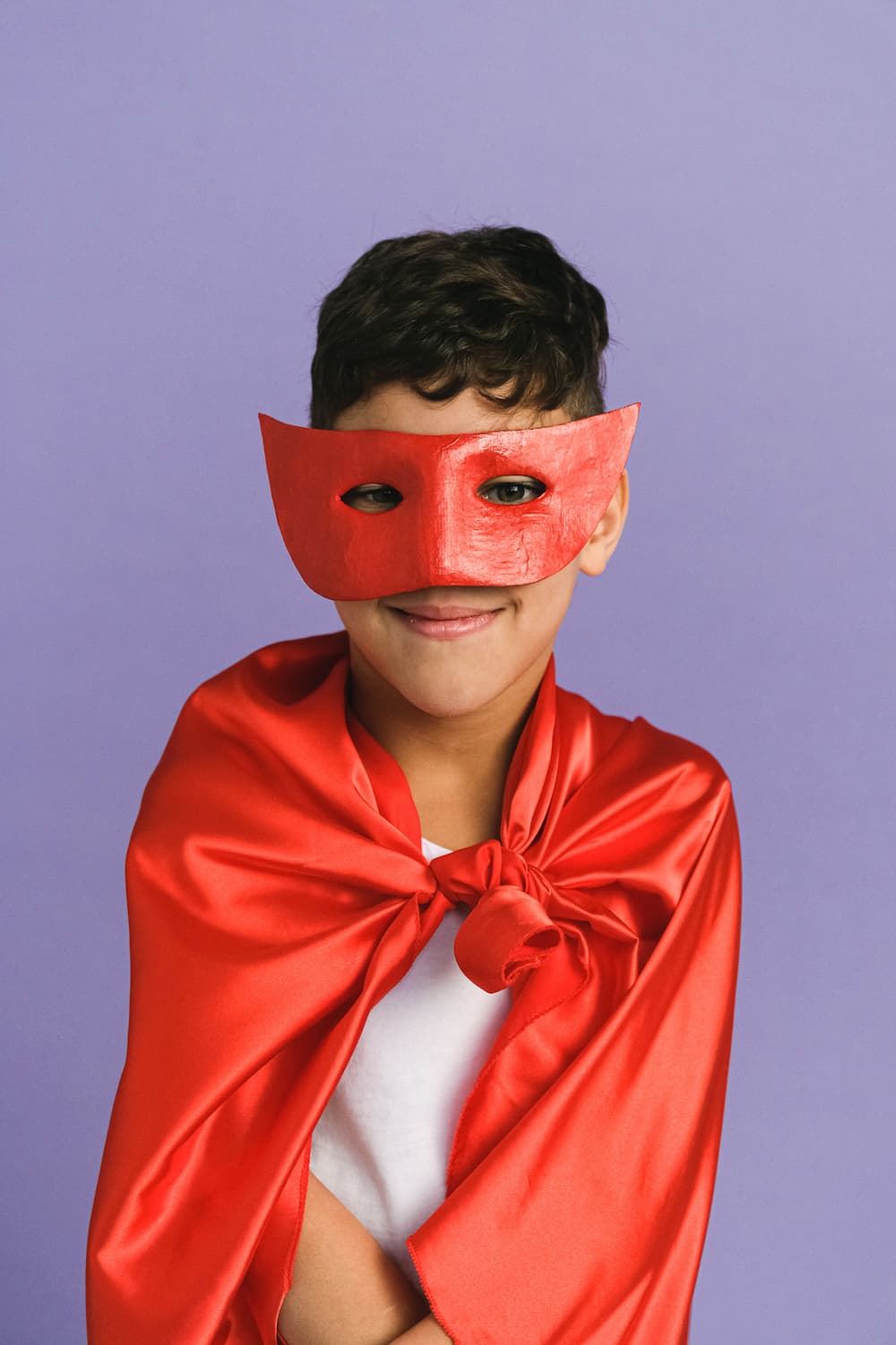 nino superheroe