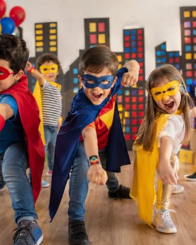 organizar fiesta infantil superheroes